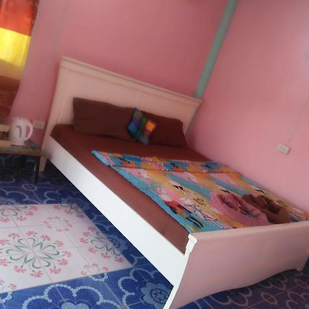 Lanta Danai Guesthouse Koh Lanta Bagian luar foto